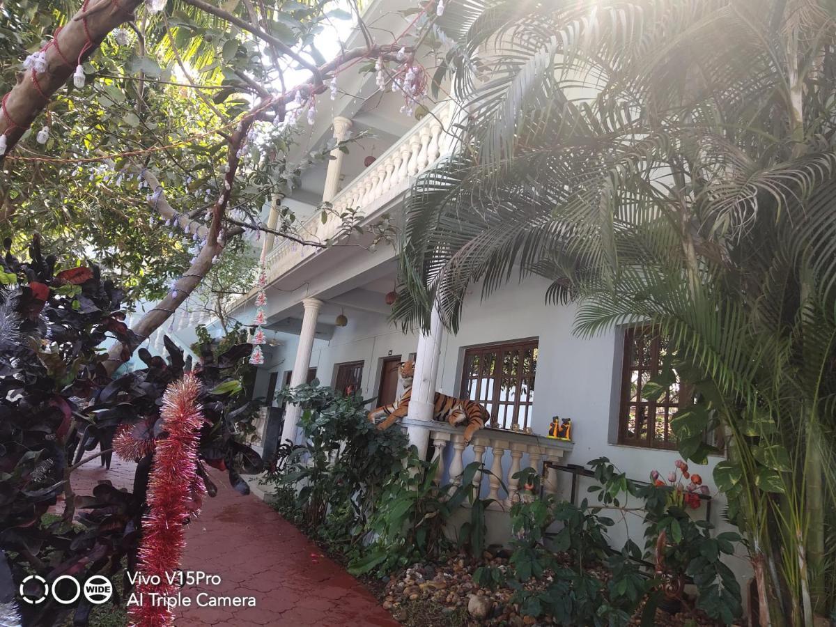 Tanisha Guest House Bogmalo Buitenkant foto